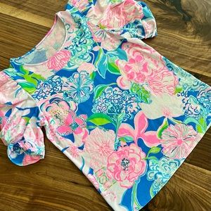 Super Cute Lilly Pulitzer T-Shirt, Size XS